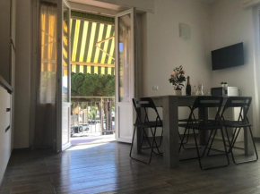 HOST IN LEVANTO - Maestrale
